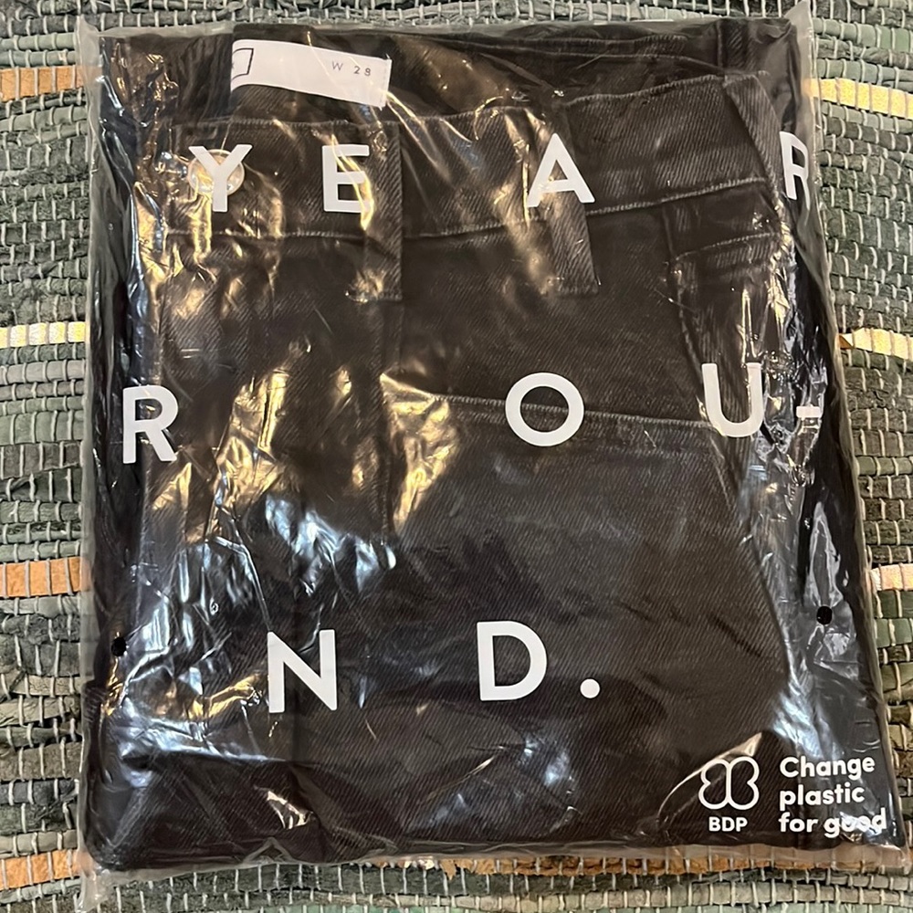 AYR The Beat Black Jeans